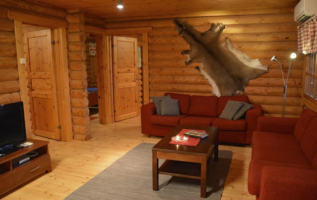 Lomapesae Cottages Pertunmaa Room photo